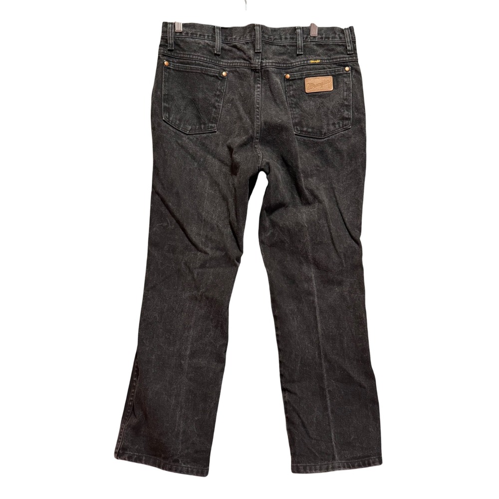 Wrangler Mens Jeans 36x30 Black Denim Cowboy Cut Relaxed Fit Faded Fits 34x28 - Picture 4 of 11